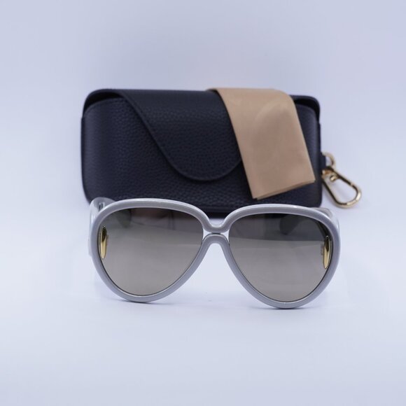 Loewe LW40132I 24C Aviator Sunglasses – Grey\\Grey with Light Gold Mirror main image 10